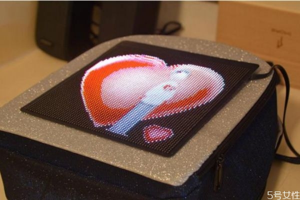 怎么表白不會尷尬 最常見的表白方法 怎么表白不會尷尬 最常見的表白方法