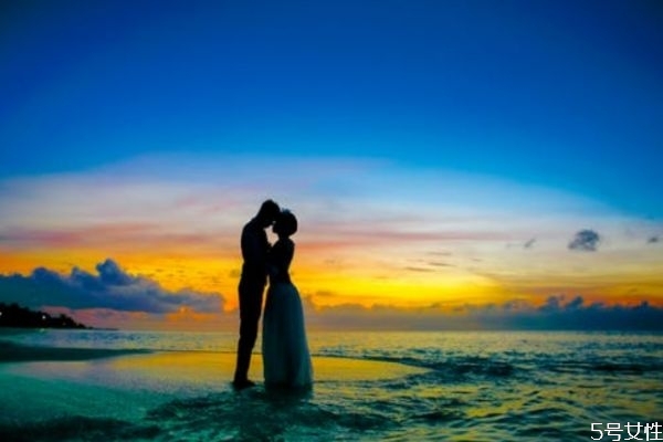 怎樣挽回傷透心的女人 動手打老婆如何認錯 怎樣挽回傷透心的女人 動手打老婆如何認錯