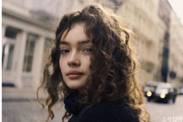 2020最流行的女生短發(fā)有什么 什么是2020最流行的女生短發(fā) 2020最流行的女生短發(fā)有什么 什么是2020最流行的女生短發(fā)