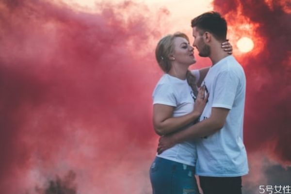 女人挽回男人最好辦法 老公出軌后的冷處理法 女人挽回男人最好辦法 老公出軌后的冷處理法