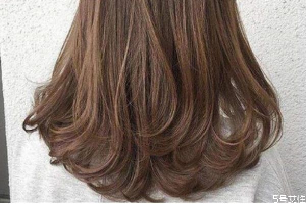 漂染的頭發(fā)多久掉色 漂染的頭發(fā)多久補色 漂染的頭發(fā)多久掉色 漂染的頭發(fā)多久補色