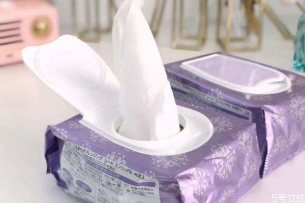 卸妝濕巾是什么意思 卸妝濕巾干了怎么辦 卸妝濕巾是什么意思 卸妝濕巾干了怎么辦