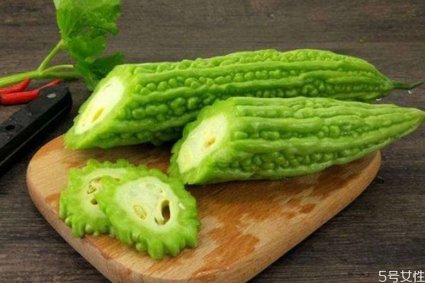 養(yǎng)肝要吃什么食物 什么食物適合養(yǎng)肝 養(yǎng)肝要吃什么食物 什么食物適合養(yǎng)肝