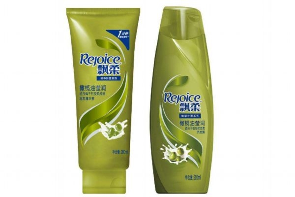 頭發(fā)干枯分叉用什么護發(fā)素 頭發(fā)干枯分叉要怎樣護理 頭發(fā)干枯分叉用什么護發(fā)素 頭發(fā)干枯分叉要怎樣護理