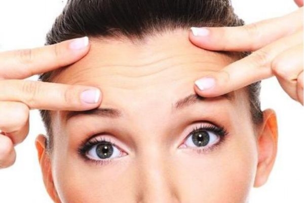 預(yù)防皺紋的有效方法有什么 怎樣可以有效預(yù)防皺紋 預(yù)防皺紋的有效方法有什么 怎樣可以有效預(yù)防皺紋