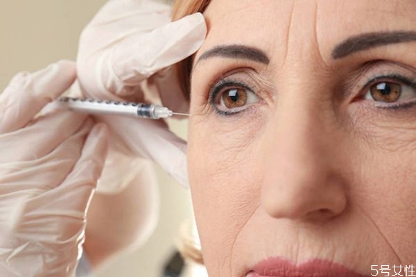 玻尿酸一般都有哪些作用 涂抹玻尿酸作用 玻尿酸一般都有哪些作用 涂抹玻尿酸作用