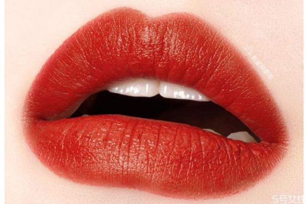 mac子彈頭和尤霧彈的區(qū)別 mac子彈頭和尤霧彈的不同 mac子彈頭和尤霧彈的區(qū)別 mac子彈頭和尤霧彈的不同