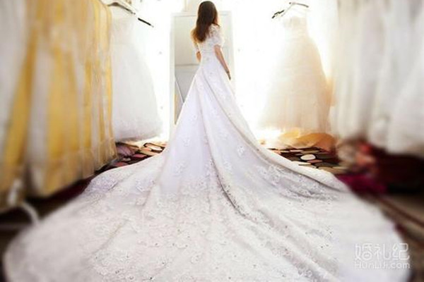 分手后要主動聯(lián)系嗎 分手后女生總動聯(lián)系好嗎 分手后要主動聯(lián)系嗎 分手后女生總動聯(lián)系好嗎