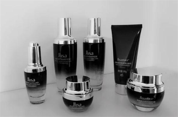 jlisa肌琳莎是正規(guī)品牌嗎 jlisa肌琳莎是什么檔次 jlisa肌琳莎是正規(guī)品牌嗎 jlisa肌琳莎是什么檔次