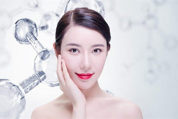 夏季怎么護膚不長痘 夏季護膚不長痘的方法