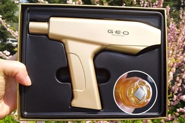 紐西之謎水光槍可以用別的原液?jiǎn)?紐西之謎水光槍能天天用嗎 紐西之謎水光槍可以用別的原液?jiǎn)?紐西之謎水光槍能天天用嗎