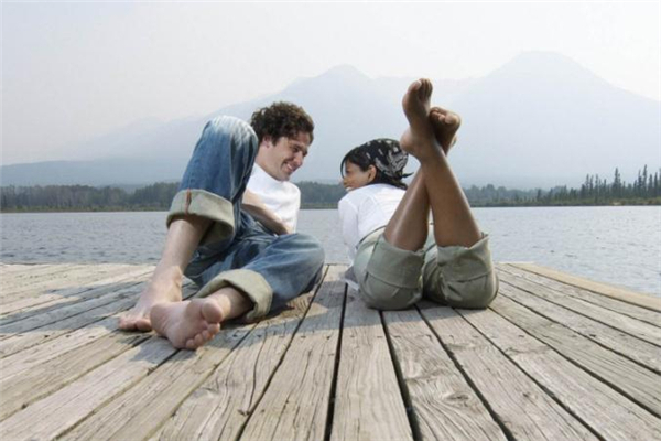 二婚夫妻兩地分居能長(zhǎng)久嗎 二婚兩地分居婚姻能維持嗎