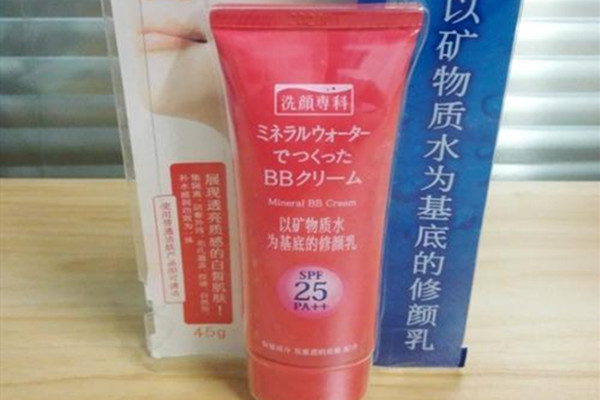 珊珂透潤(rùn)亮顏修顏乳的功效 珊珂透潤(rùn)亮顏修顏乳好用嗎 珊珂透潤(rùn)亮顏修顏乳的功效 珊珂透潤(rùn)亮顏修顏乳好用嗎