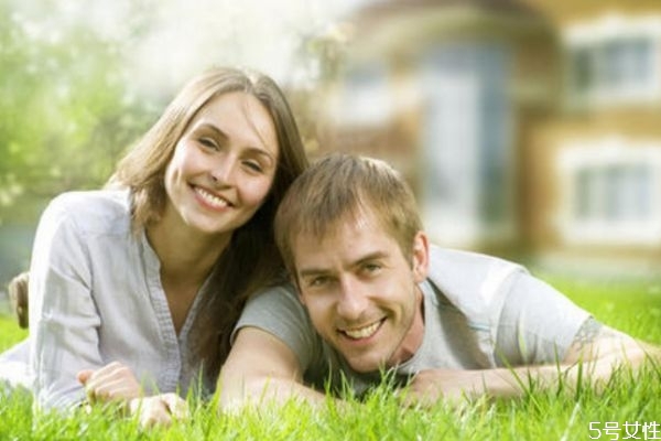 每天關(guān)心體貼老公的話 和老公說體貼的話有什么 每天關(guān)心體貼老公的話 和老公說體貼的話有什么