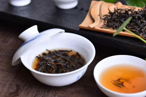 飯后能喝安化黑茶嗎 安化黑茶第一次的能喝嗎 飯后能喝安化黑茶嗎 安化黑茶第一次的能喝嗎