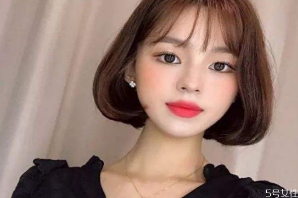 巧克力色頭發(fā)適合什么年齡 巧克力發(fā)色適合什么人 巧克力色頭發(fā)適合什么年齡 巧克力發(fā)色適合什么人