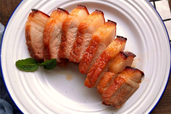 叉燒的熱量 叉燒肉吃了會胖嗎 叉燒的熱量 叉燒肉吃了會胖嗎