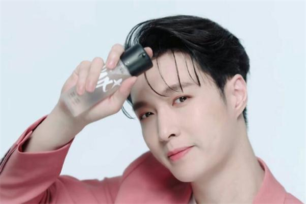 mac控妝水多少錢(qián) mac控妝水多少毫升 mac控妝水多少錢(qián) mac控妝水多少毫升