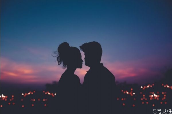 夫妻不和想離婚怎么辦 夫妻感情不好要不要離婚 夫妻不和想離婚怎么辦 夫妻感情不好要不要離婚