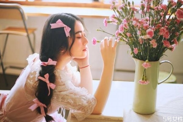 快結(jié)婚了發(fā)現(xiàn)男友出軌怎么辦 婚前的背叛該不該原諒 快結(jié)婚了發(fā)現(xiàn)男友出軌怎么辦 婚前的背叛該不該原諒