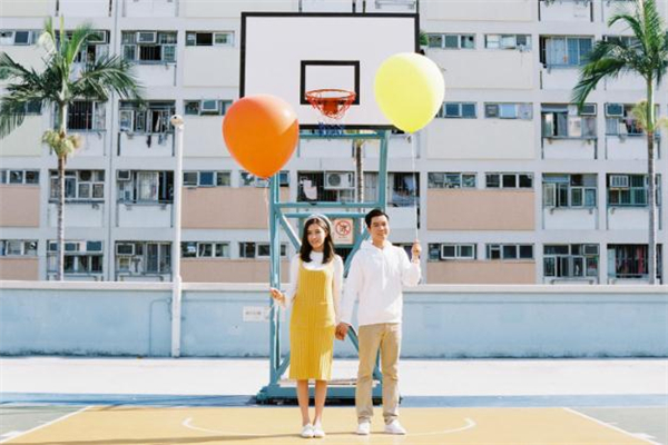 無(wú)性婚姻該出軌嗎 無(wú)性婚姻一方出軌了怎么挽回