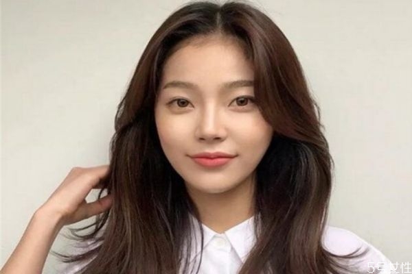 中分久了怎么恢復(fù)劉海 劉海總是中分怎么恢復(fù)