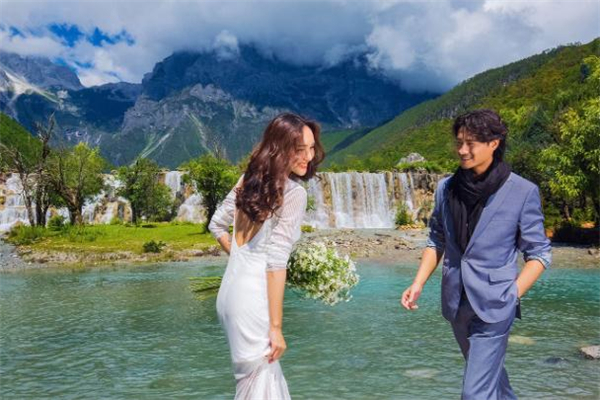 女朋友不發(fā)朋友圈公開什么心態(tài) 女朋友不發(fā)朋友圈公開怎么辦 女朋友不發(fā)朋友圈公開什么心態(tài) 女朋友不發(fā)朋友圈公開怎么辦