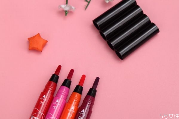 啞光唇釉怎么卸干凈 唇釉卸不干凈的后果 啞光唇釉怎么卸干凈 唇釉卸不干凈的后果