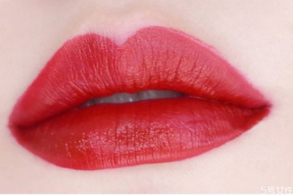 啞光唇釉怎么卸干凈 唇釉卸不干凈的后果 啞光唇釉怎么卸干凈 唇釉卸不干凈的后果