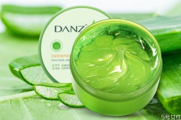 嬰兒可以用蘆薈膠嗎 嬰兒濕疹能用蘆薈膠嗎 嬰兒可以用蘆薈膠嗎 嬰兒濕疹能用蘆薈膠嗎