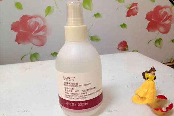 法蘭琳卡玫瑰保濕噴霧的功效 法蘭琳卡玫瑰保濕噴霧好用嗎 法蘭琳卡玫瑰保濕噴霧的功效 法蘭琳卡玫瑰保濕噴霧好用嗎