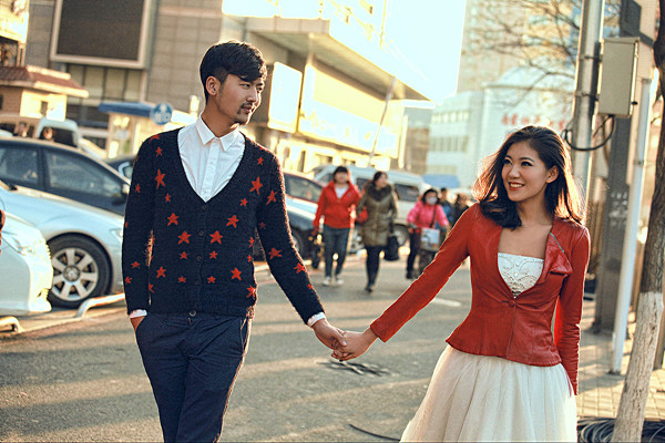 怎么關(guān)心女朋友 關(guān)心女朋友的技巧 怎么關(guān)心女朋友 關(guān)心女朋友的技巧