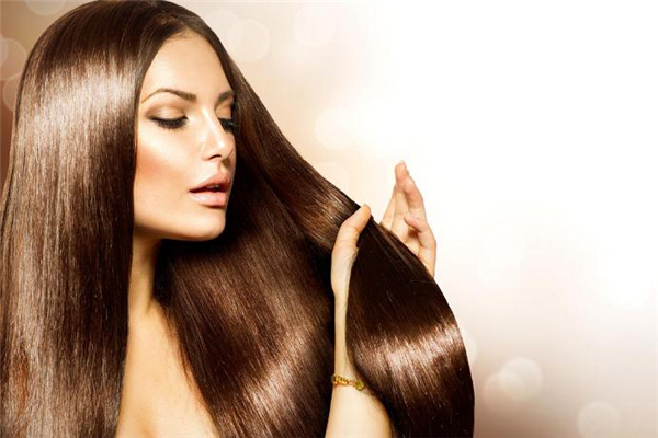 燙發(fā)失敗后可以軟化嗎 剛燙的卷發(fā)不喜歡可以軟化嗎 燙發(fā)失敗后可以軟化嗎 剛燙的卷發(fā)不喜歡可以軟化嗎