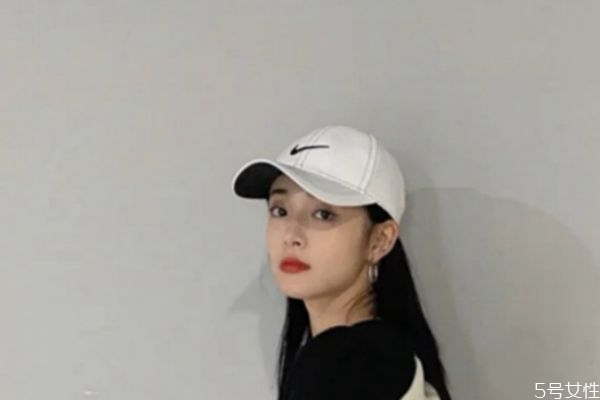 洗棒球帽要注意什么 棒球帽怎么洗不會變形 洗棒球帽要注意什么 棒球帽怎么洗不會變形