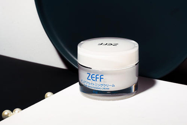 zeff美白霜假白嗎 zeff美白霜好用嗎 zeff美白霜假白嗎 zeff美白霜好用嗎