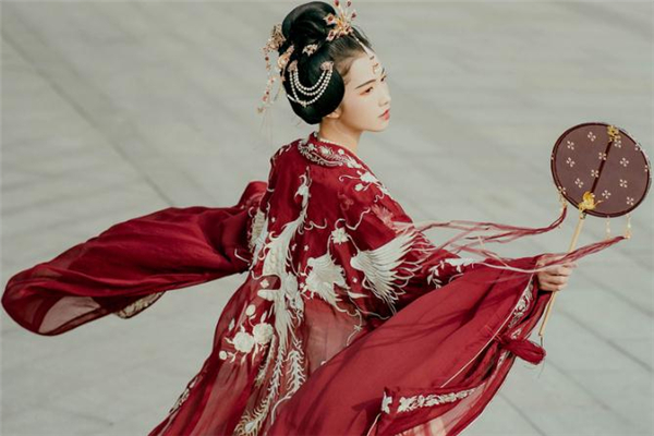 漢服假發(fā)包怎么戴 漢服假發(fā)片怎么戴 漢服假發(fā)包怎么戴 漢服假發(fā)片怎么戴