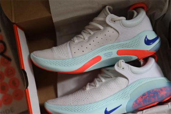 耐克復刻鞋是正品嗎 耐克復刻鞋好還是元年版好 耐克復刻鞋是正品嗎 耐克復刻鞋好還是元年版好
