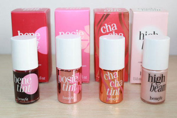 貝玲妃恰恰胭脂水介紹 貝玲妃恰恰胭脂水暈染嗎 貝玲妃恰恰胭脂水介紹 貝玲妃恰恰胭脂水暈染嗎