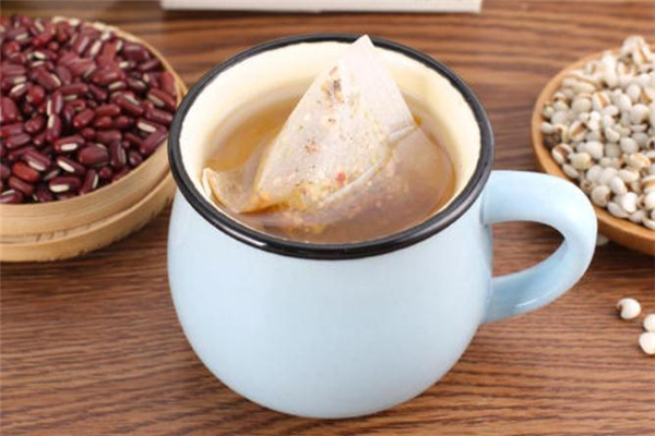 紅豆薏米茶可以當水喝嗎 紅豆薏米茶可以長期喝嗎 紅豆薏米茶可以當水喝嗎 紅豆薏米茶可以長期喝嗎