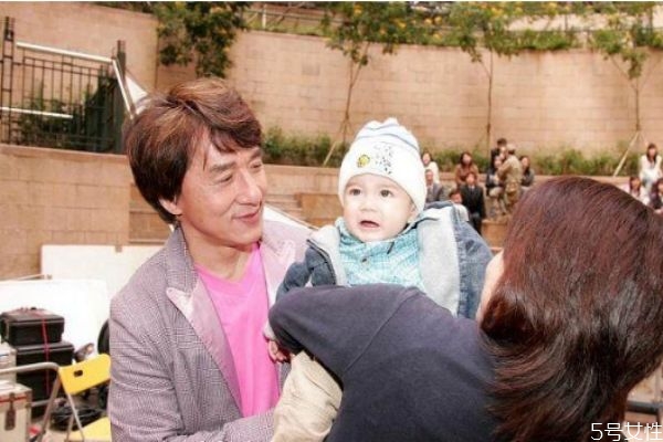 單親爸爸會再婚嗎 單親爸爸再婚注意什么 單親爸爸會再婚嗎 單親爸爸再婚注意什么