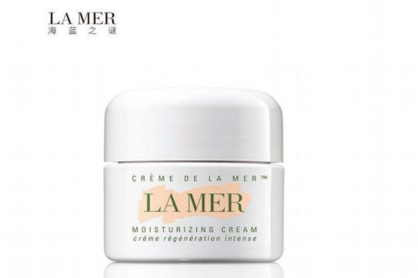 乳液和面霜哪個更好 化妝棉可以用來涂面霜嗎 乳液和面霜哪個更好 化妝棉可以用來涂面霜嗎