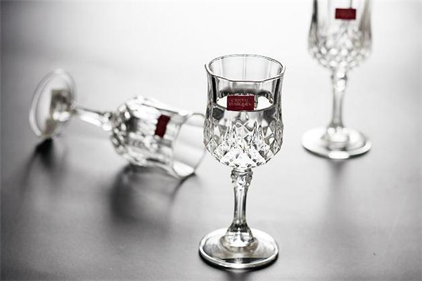 喝酒吐黃水吃什么藥 喝酒吐黃水多久能恢復(fù) 喝酒吐黃水吃什么藥 喝酒吐黃水多久能恢復(fù)