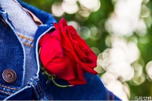 老婆冷戰(zhàn)兩個月了要和我離婚了 夫妻冷戰(zhàn)是不是該離婚 老婆冷戰(zhàn)兩個月了要和我離婚了 夫妻冷戰(zhàn)是不是該離婚