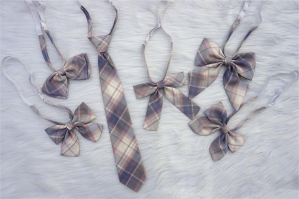 jk領結分山正嗎 jk領結山正怎么看