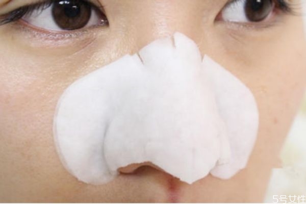 有什么護(hù)理收縮毛孔的方法 最簡單的收縮毛孔方法 有什么護(hù)理收縮毛孔的方法 最簡單的收縮毛孔方法