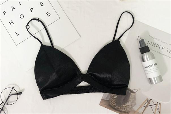 美背內衣適合穿什么衣服 美背內衣適合什么年齡 美背內衣適合穿什么衣服 美背內衣適合什么年齡