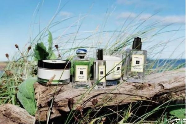 女生入手的第一瓶香水推薦 十大公認(rèn)最好聞的香水 女生入手的第一瓶香水推薦 十大公認(rèn)最好聞的香水
