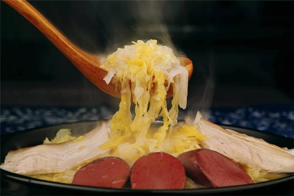 酸菜可以長(zhǎng)期吃嗎 酸菜能經(jīng)常吃嗎 酸菜可以長(zhǎng)期吃嗎 酸菜能經(jīng)常吃嗎