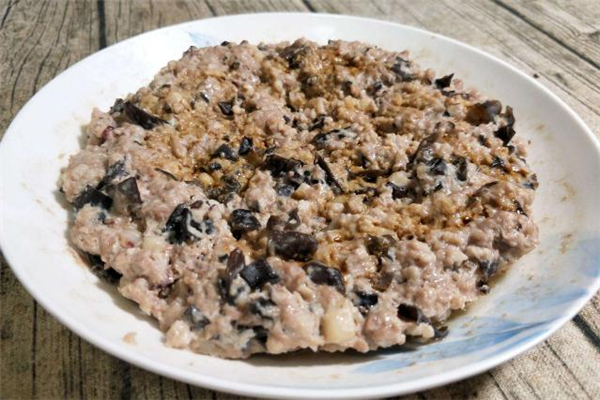 冬菇蒸肉餅的做法 冬菇蒸肉餅蒸多少分鐘 冬菇蒸肉餅的做法 冬菇蒸肉餅蒸多少分鐘