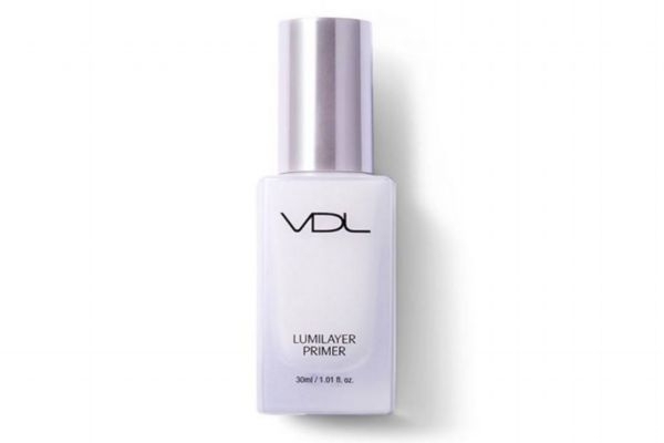 提亮液可以當隔離霜嗎 提亮液可以當妝前乳嗎